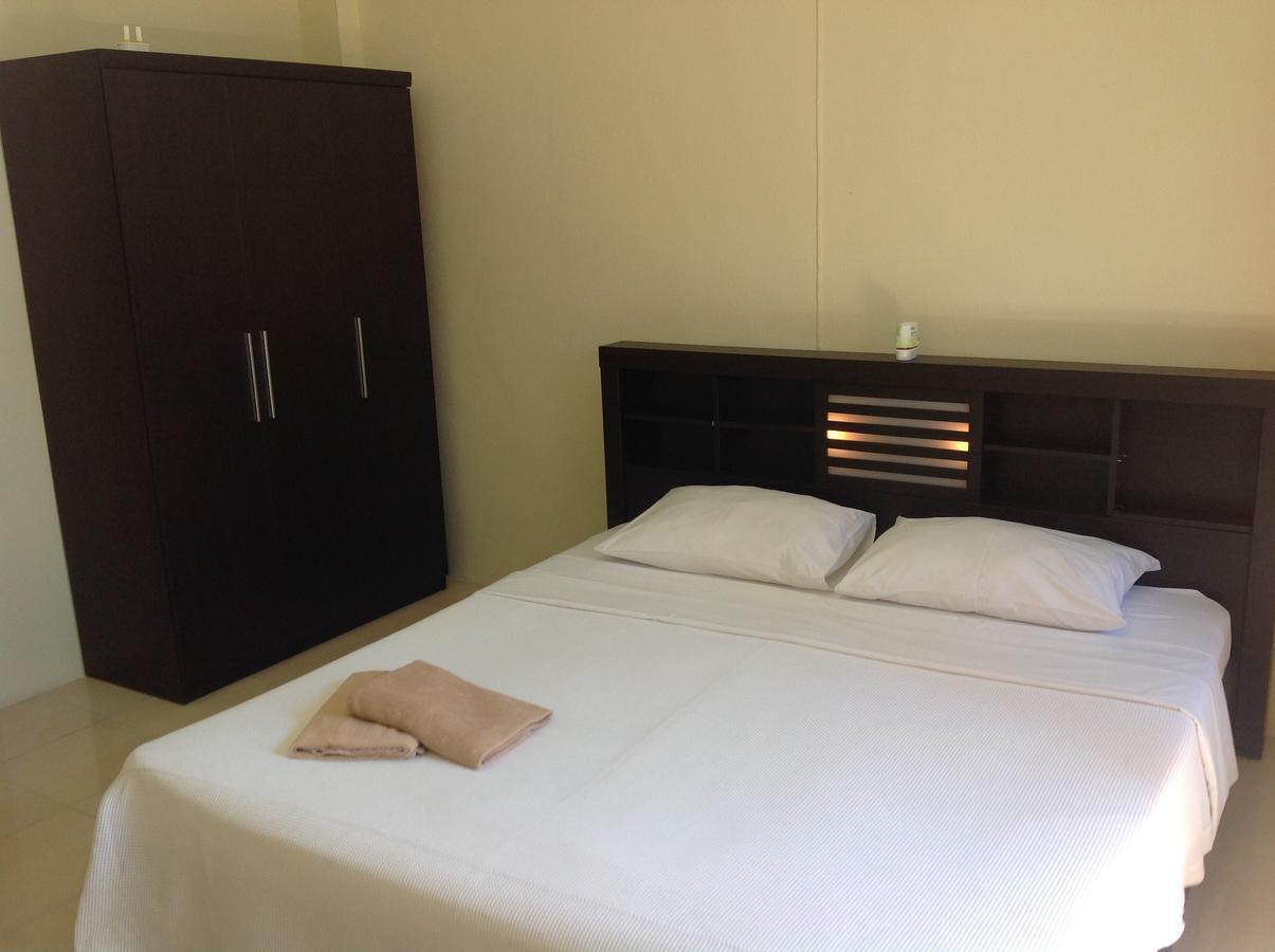 English Rose Guesthouse Pattaya Zewnętrze zdjęcie